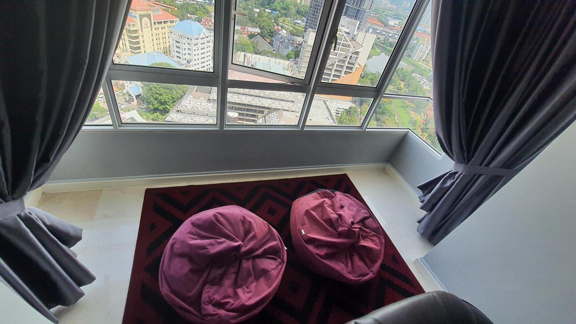 Homestay Jalan Tun Razak Walking Distance Ijn, Hkl, Mrt Station, Kpj, Perkeso, Bernama, Tabung Darah, Istana Budaya Kuala Lumpur Exterior foto